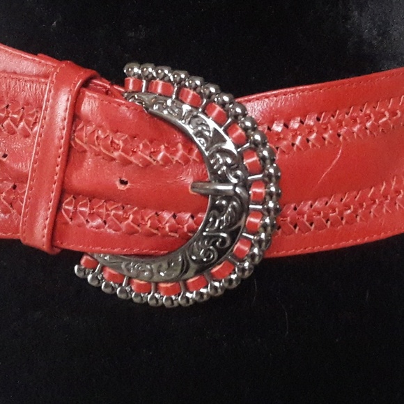 Stylish/Red/ Leather/ Sash Belt - Picture 4 of 8